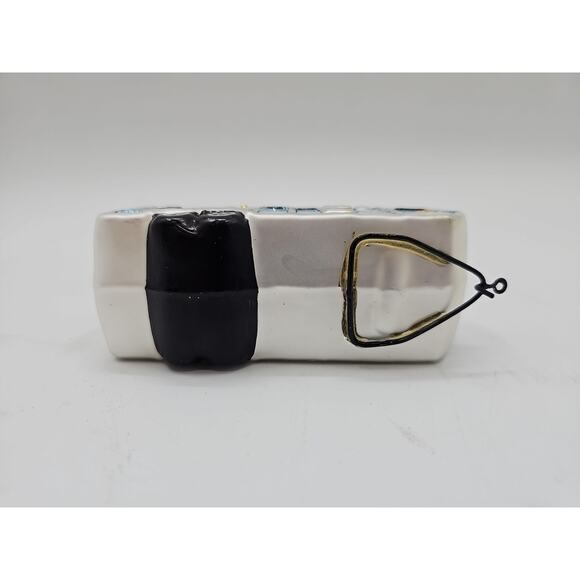 Bronner's Christmas Wonderland • Travel Trailer Glass Christmas Ornament [131] - Picture 7 of 11